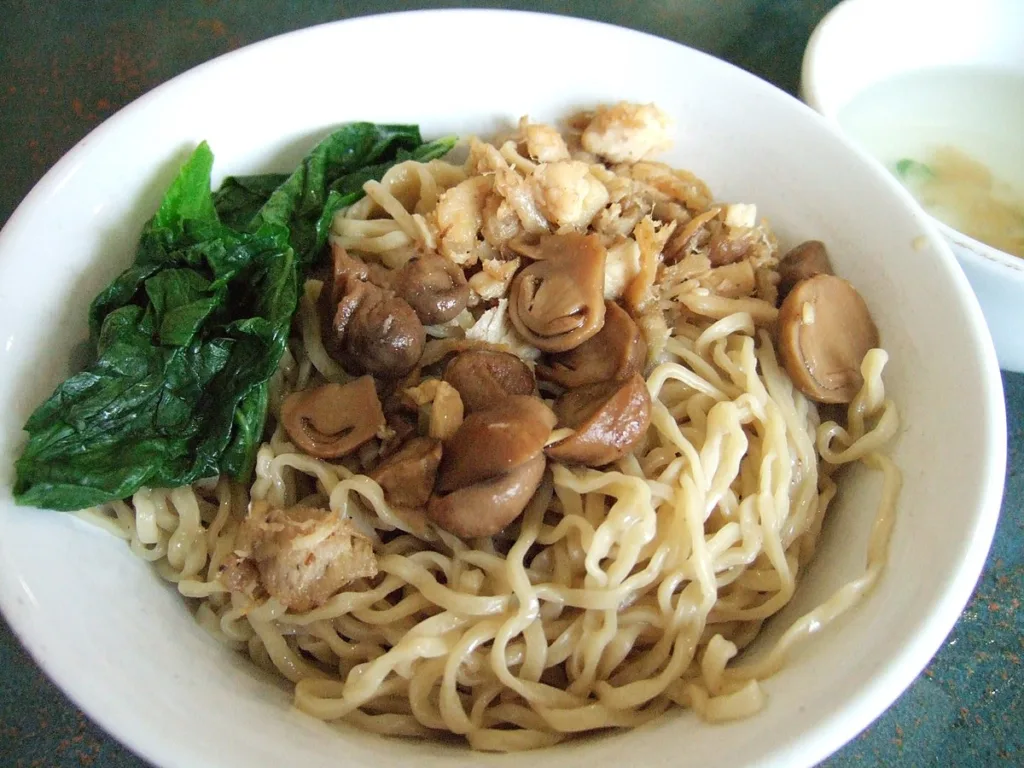 15 Street Food Indonesia Paling Terpopuler